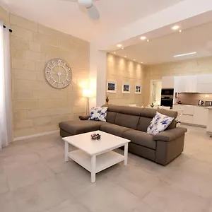 Luxury Maisonette Apartment Birgu